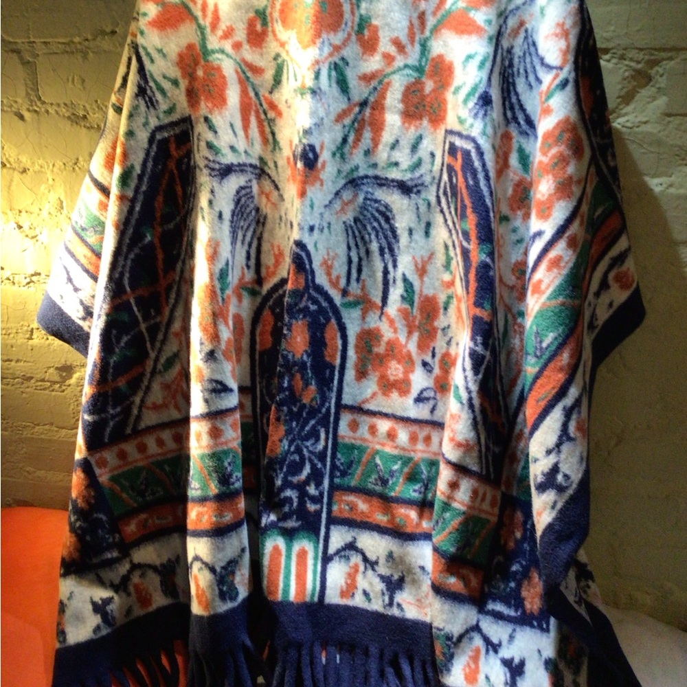 Boho Multicolor Patterned Poncho - Picture 6 of 7